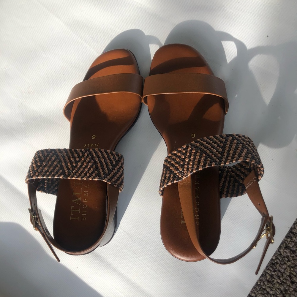 Summer sandals